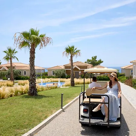 Ajul Luxury & Resort, A Registry Collection Hotel 5*