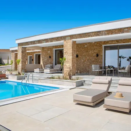Ajul Luxury & Resort, A Registry Collection