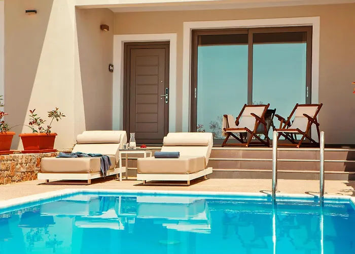 Zeus Eleva Ajul Hotell