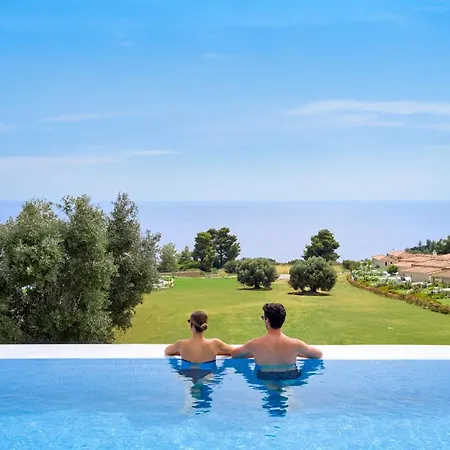 Hotel Zeus Eleva Ajul 5*