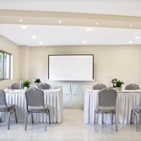 Hotel Zeus Eleva Ajul