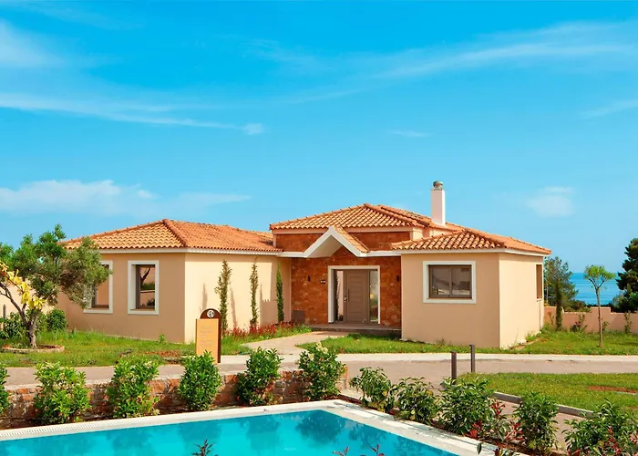 Zeus Eleva Ajul Szálloda 5*