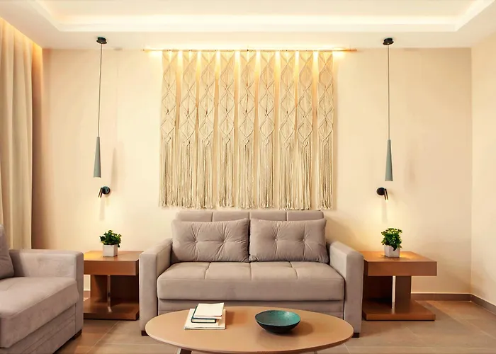 Zeus Eleva Ajul Szálloda 5*