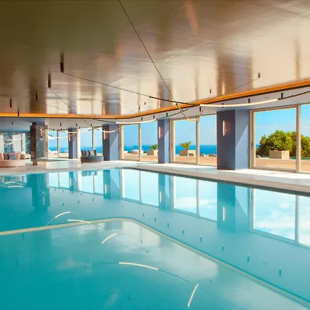 Zeus Eleva Ajul 호텔