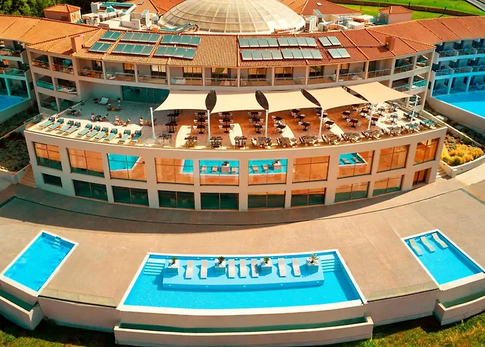 Hotell Zeus Eleva Ajul