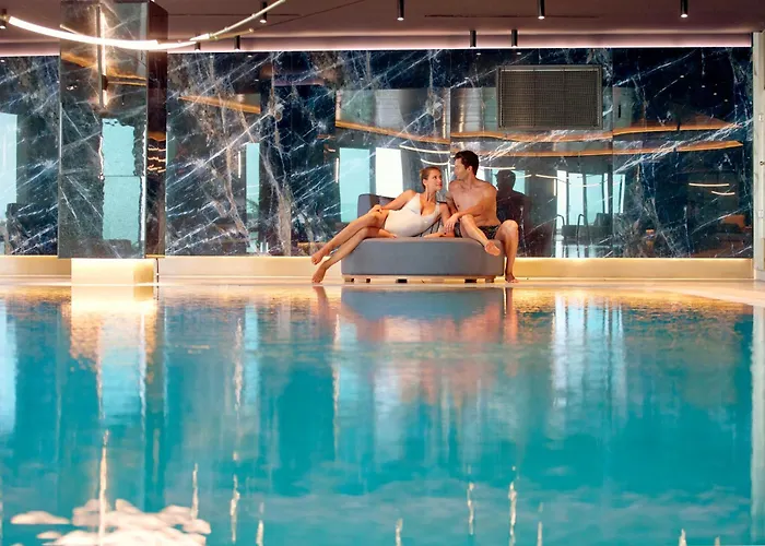 Hotell Zeus Eleva Ajul 5*