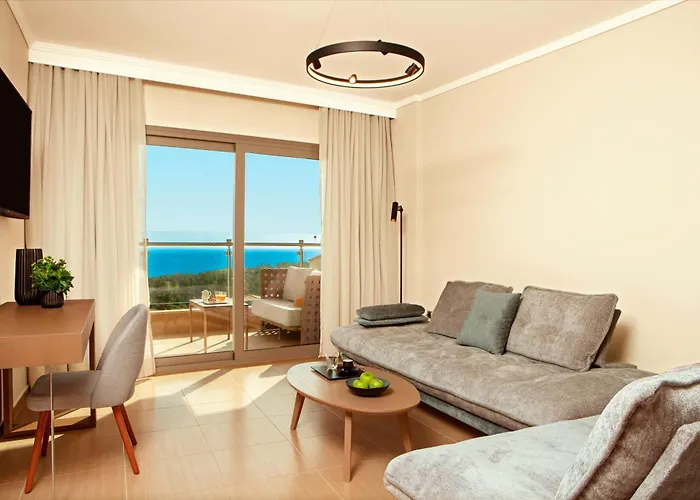 Zeus Eleva Ajul Hotell