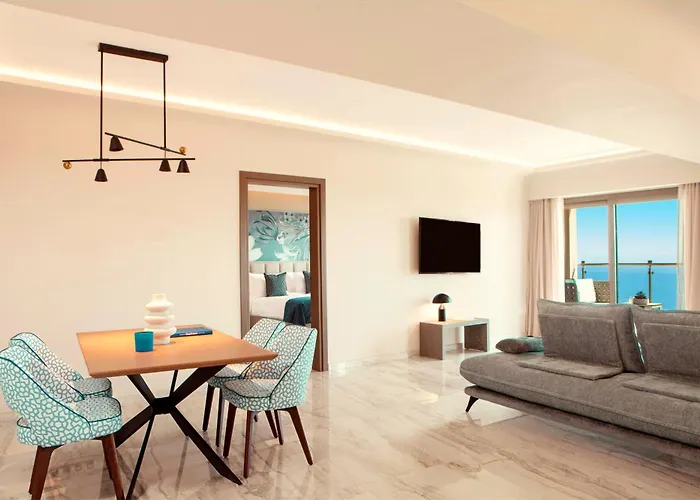 Hotell Zeus Eleva Ajul 5*