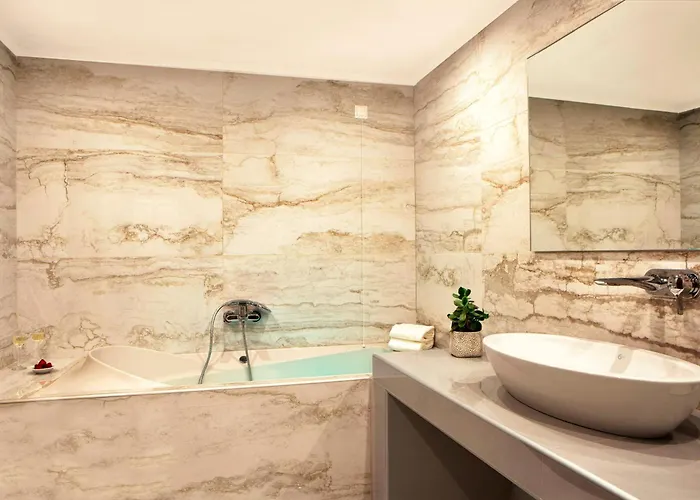 Zeus Eleva Ajul Agia Paraskevi (Kassandra)